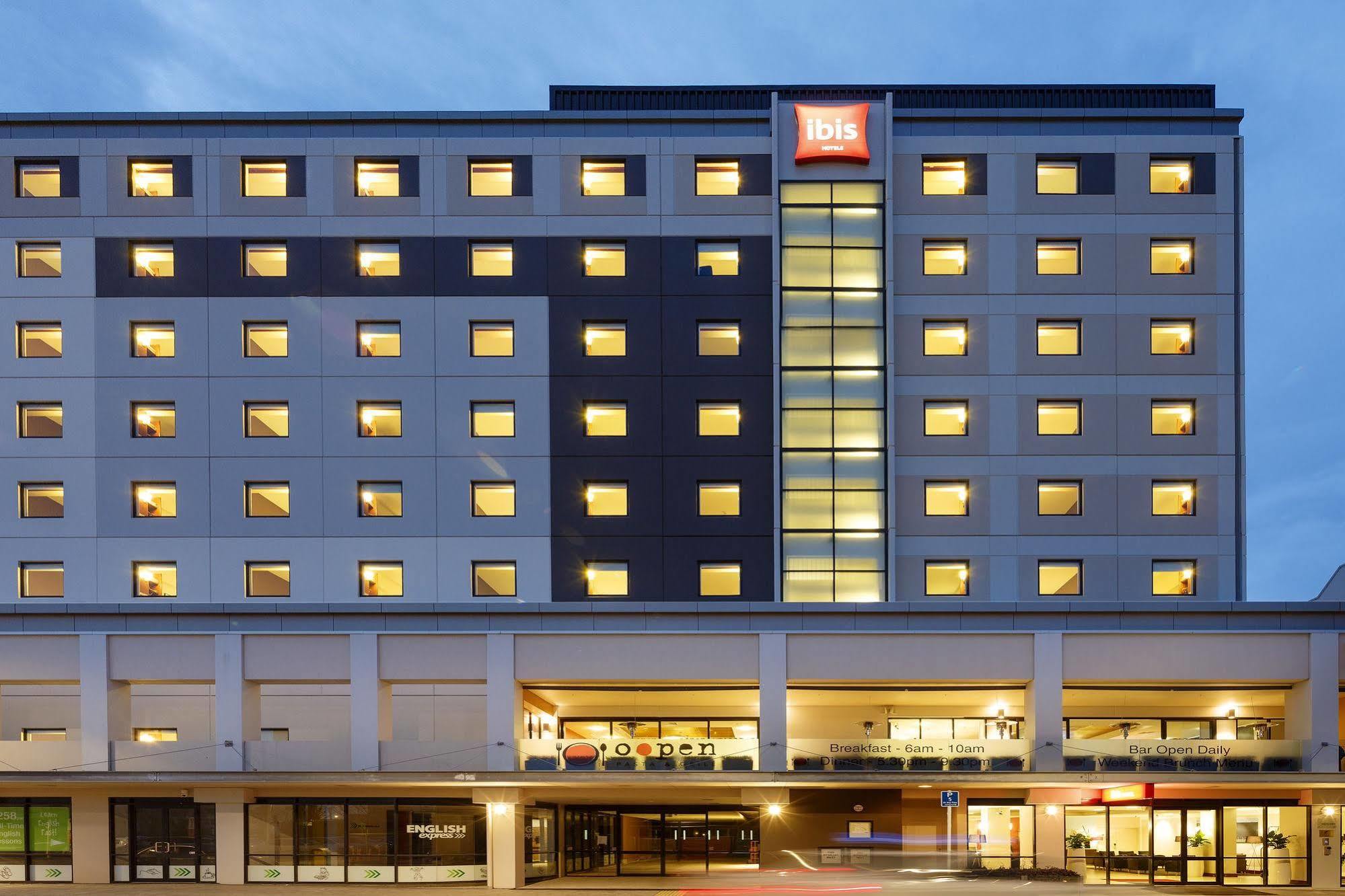 Ibis Christchurch Exterior photo