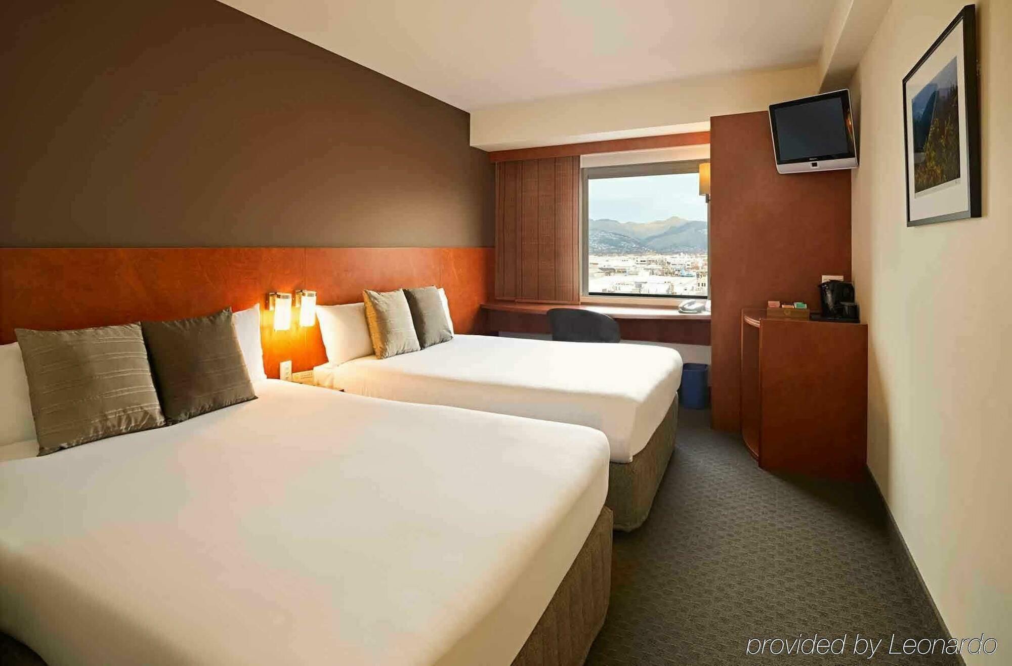 Ibis Christchurch Exterior photo