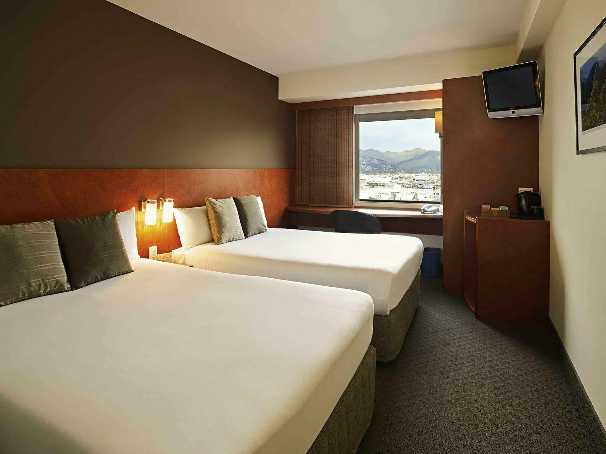 Ibis Christchurch Exterior photo